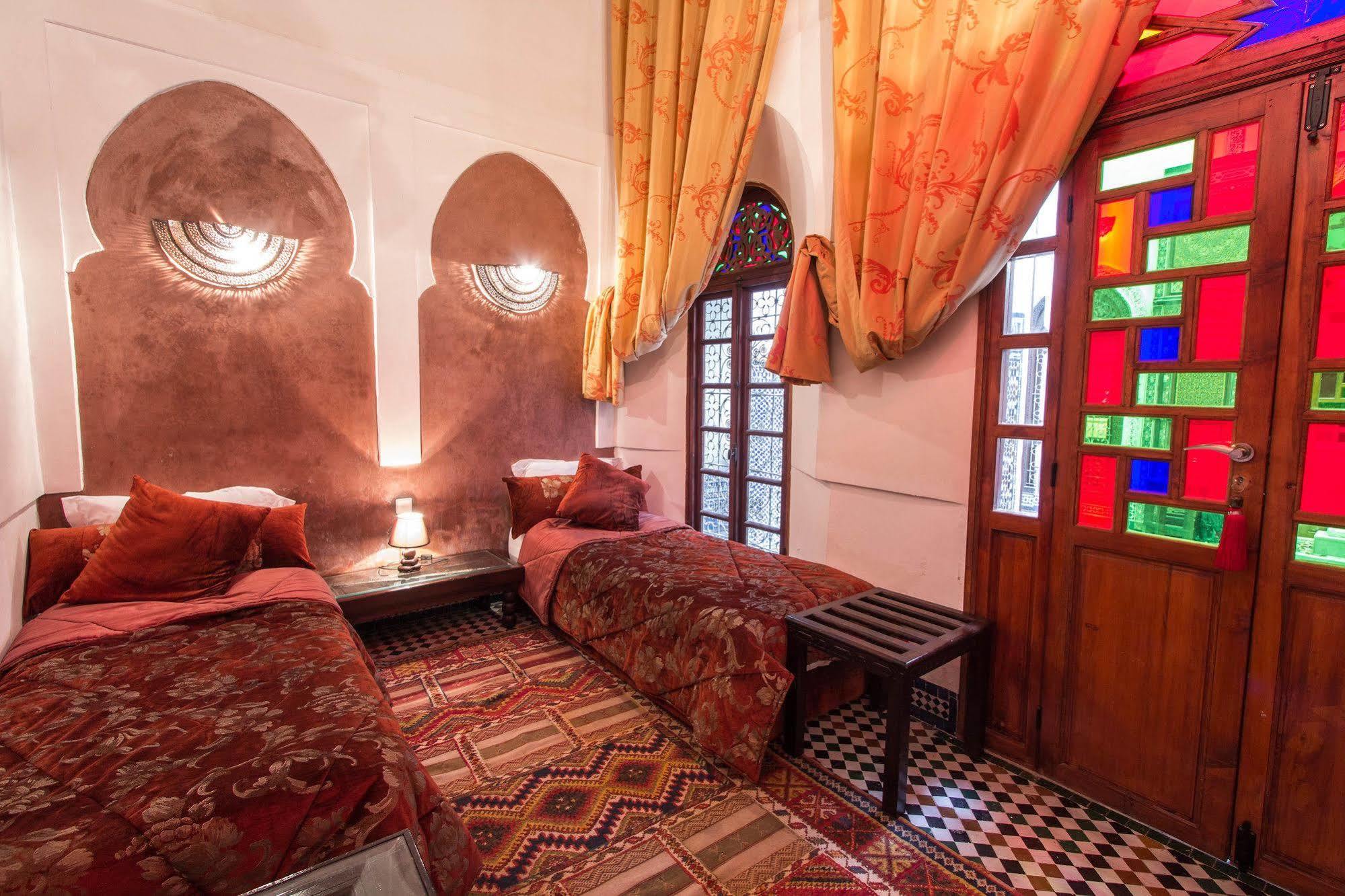 Riad Noujoum Medina Bed & Breakfast Fes Exterior photo