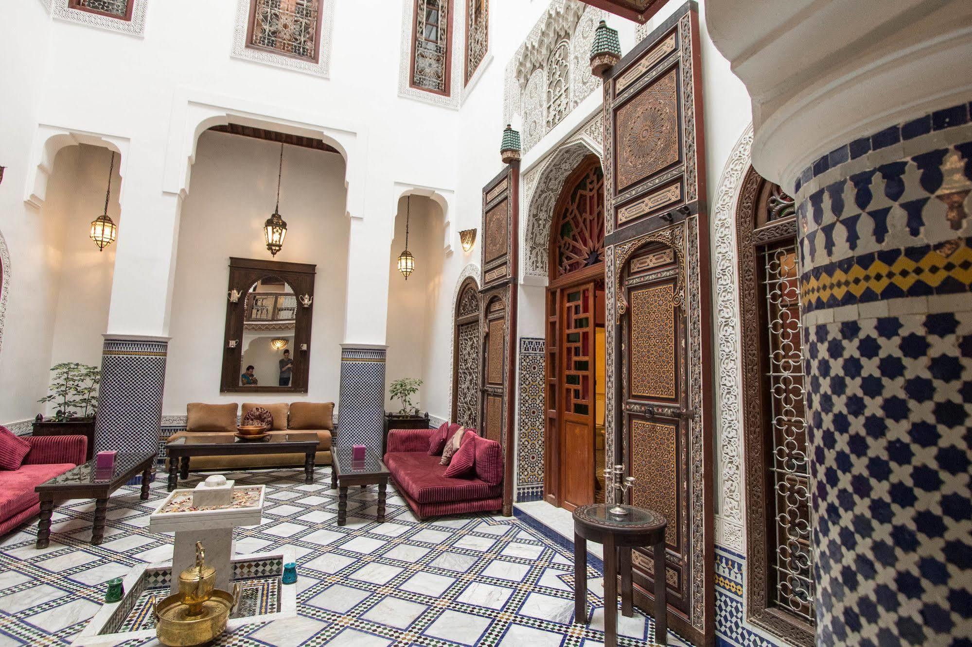 Riad Noujoum Medina Bed & Breakfast Fes Exterior photo