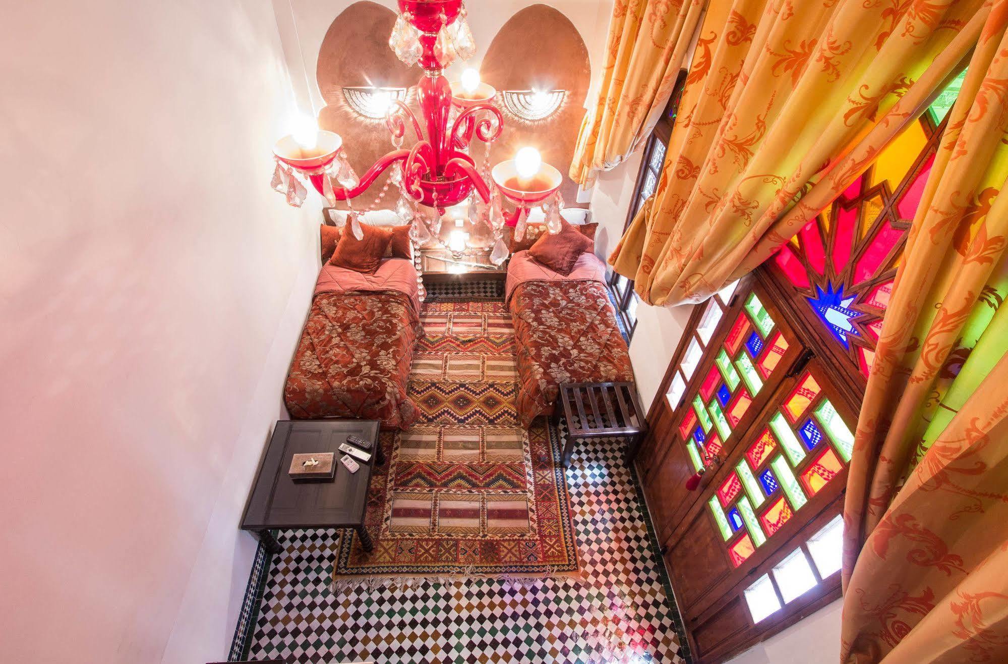 Riad Noujoum Medina Bed & Breakfast Fes Exterior photo